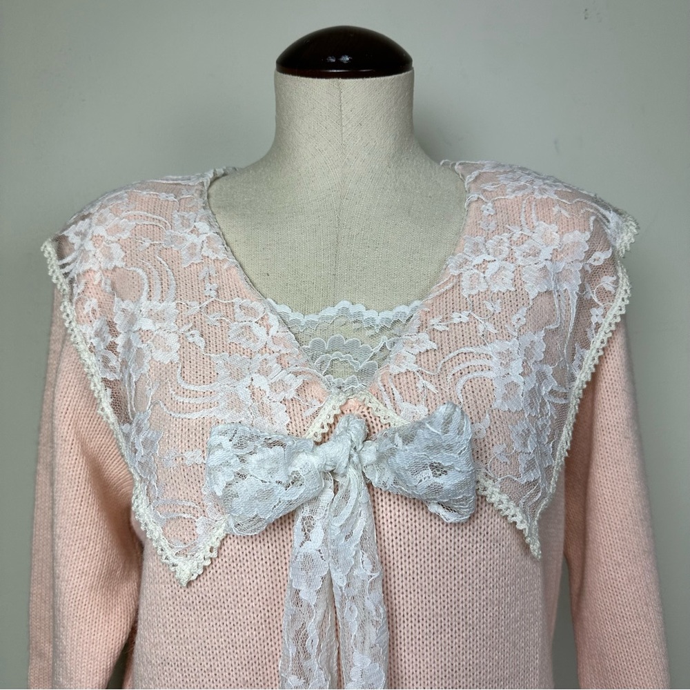 Vintage Sweater Dress with Lace Collar